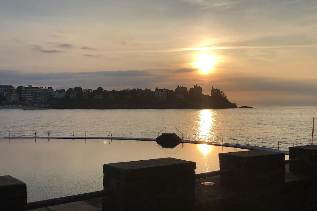 Beach Appart - Studio Dinard Centre A 50M De La Plage Exterior photo